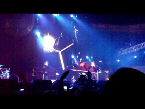 DEPECHE MODE - WRONG MADRID 17-11-09