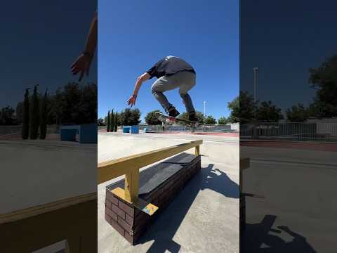 Rate this nollie back big spin‼️ #skateclipsdaily #skateboarding #skateboardingisfun #skatepark