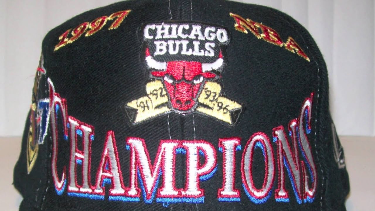 Gorras de los campeonatos de los Chicago Bulls 1996, 1997, 1998 - YouTube