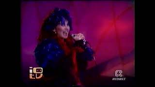 Lene Lovich - Blue Hotel ('Attenti A Noi Due' Italy Tv 1982)