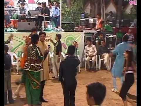 Gujarati Garba Song Navratri Live 2011...