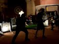 yakuza crime boss-el cukooi, at roadrunner room