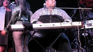 Watch John P Kee Oh How Wondrous video