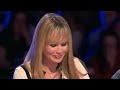 Britains Got Talent يغني من مؤخرته واحد مقرف