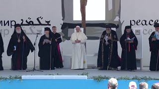 Pope visits Bari to pray for peace in the Middle East
