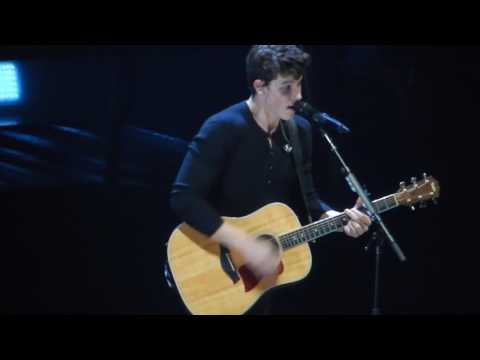 Shawn Mendes - A Little Too Much - Illuminate Tour Amsterdam (1-5-2017) Shawn Mendes - A Little Too Much - Illuminate Tour Amsterdam (1-5-2017) #1