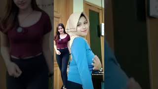 Jilbab Toket Besar Makin Hots