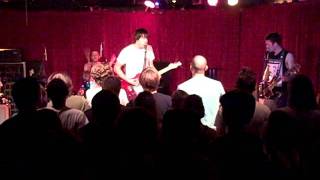 Watch Signals Midwest Setting Suns Settling Sons video