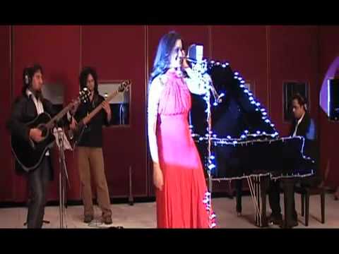 Sona Mohapatra Live - Paas Aao Na (Unplugged) Music Video