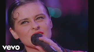 Watch Lisa Stansfield Mighty Love video