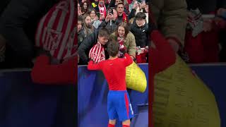bzwSTMzdfrw Video Image