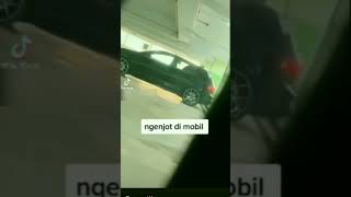 Ketahuan Indihoy Di Mobil