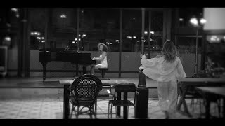 Manon- Ma Scène Clip Officiel