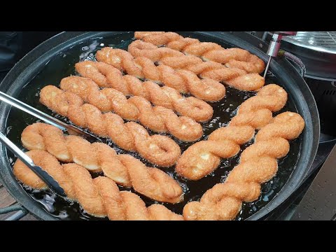 Bánh Rán Xoắn Khổng Lồ - Món ăn đường phố Hàn Quốc