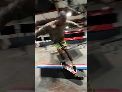 Skating Volcom TF with a OC Ramps butter bench‼️ #skateramp #ramp #miniramp #skate #skateclipsdaily
