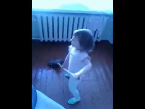 Видео конкурс со шваброй Видео конкурс со шваброй