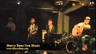 Merry Bees Live Music - Alicia sings Summertime Sadness