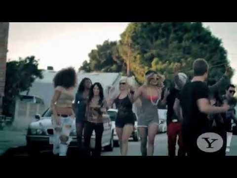 David Guetta & Chris Willis Feat Fergie & LMFAO - Getting Over (Official Clip)