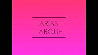 Nova Intro - Larissa Marques