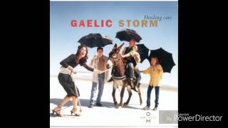 Watch Gaelic Storm The Barnyards Of Delgaty video
