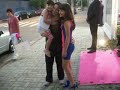 Larissa Manoela Chegando No Anivers Rio Da Giovanna Grigio