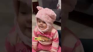 Küçük Kardeşini Kıskanan Kardeş