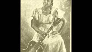 Watch Memphis Minnie Crazy Cryin Blues video