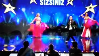 Yılanını Boynuma Dolama