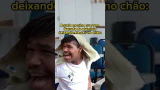 Quando Aquela Menina Deixa A Garrafa De Alumínio Dela Cair Na Sala Kakakakak