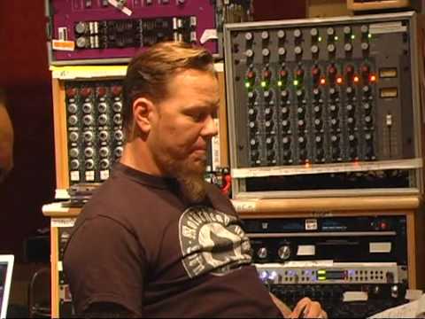 Cyanide Riff, Singing and talking