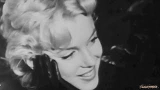 Marilyn Monroe |  Make It Like A Memory - Barbra Streisand
