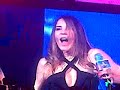 En la obscuridad | Belinda en Génesis Platino 2013