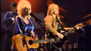 Watch Dolly Parton Nine To Five video