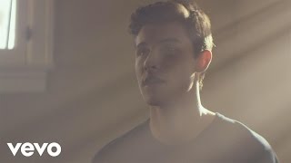 Watch Shawn Mendes Aftertaste video