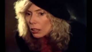 Watch Joni Mitchell Shadows And Light video