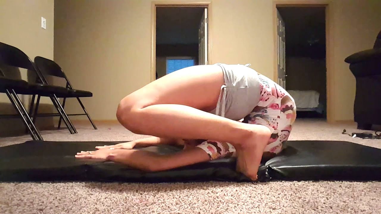 Flexible muscle milf brutal contortion fucked