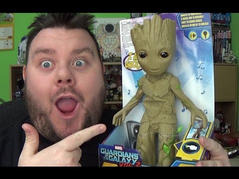 Foto action figure groot baby Foto action figure groot baby