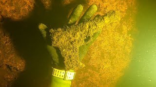 Found Possible Murder Weapon Underwater in the River! (Police Called to Scene)