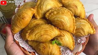 Membuat Karipap Pusing Isi Kari Ayam Kentang Curry Puff