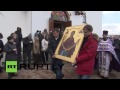 Russia: One day only! Thousands flock to see revered Virgin Mary icon