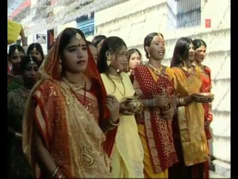 Kaanche Hi Baans Ke Bahangiya Bhojpuri Chhath Geet Full Video...