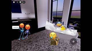 Hopper A Bugs Life Scares Dot In The Bathtubgrounded