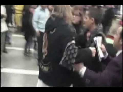 Axl Rose fights at LAX