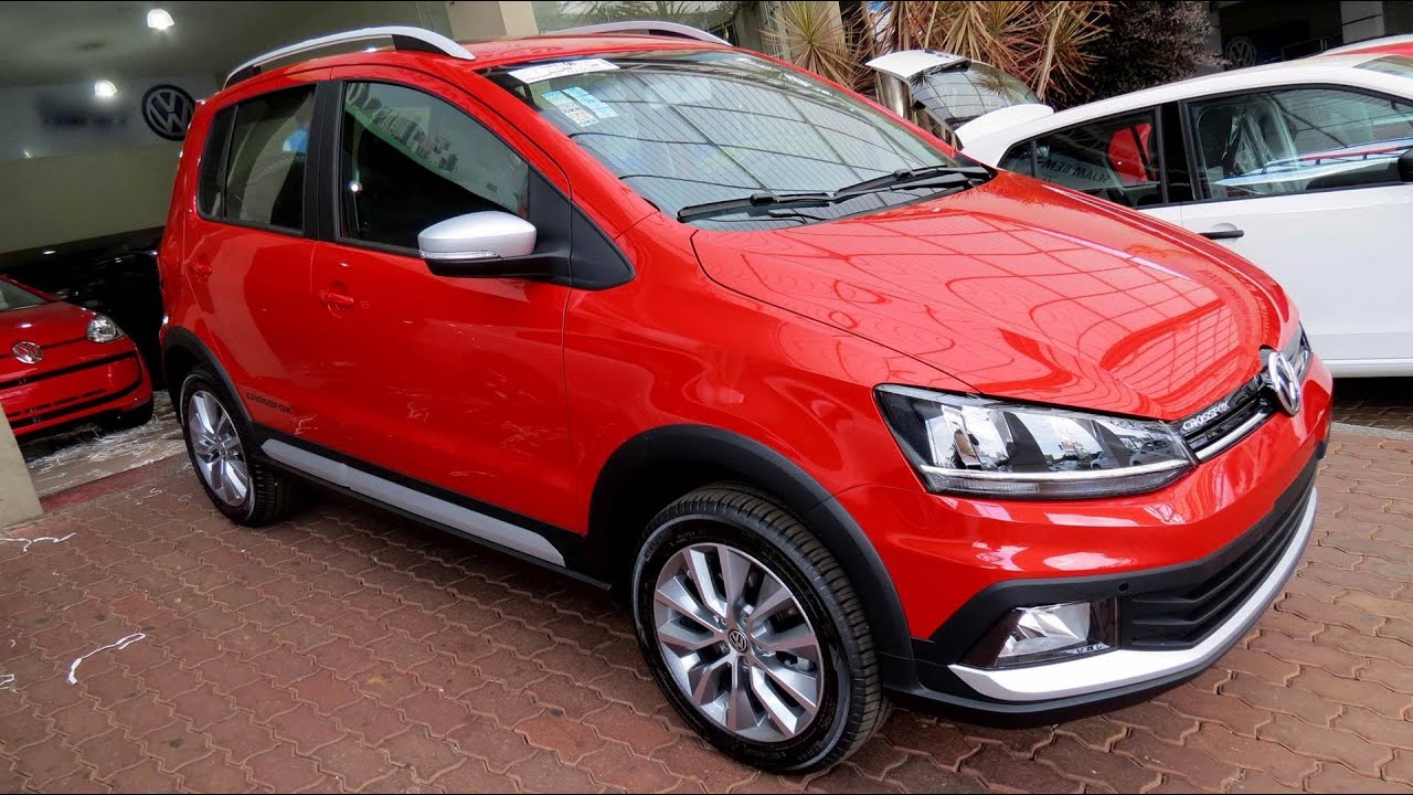 Volkswagen CrossFox 2015 - detalhes internos e externos ...