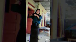 Rok Ketat Hitam02Jilbabtiktok