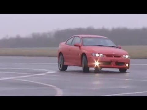 Holden Monaro power lap - Top Gear - BBC