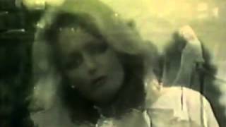 Watch Bonnie Tyler Sola A La Orilla Del Mar video
