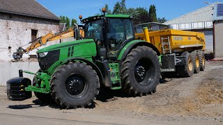 John Deere 6250R Ultimate Edition Black