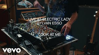 Sylvan Esso - Look At Me