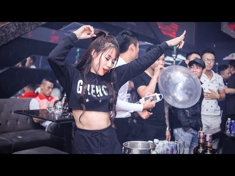 Nonstop 2018 - Cậu Ơi Cho Tôi Hít Một Hơi - Nhạc Sàn Cực Mạnh Hay Nhất 2018 | nonstop 2018 Nonstop 2018 - Cậu Ơi Cho Tôi Hít Một Hơi - Nhạc Sàn Cực Mạnh Hay Nhất 2018 | nonstop 2018